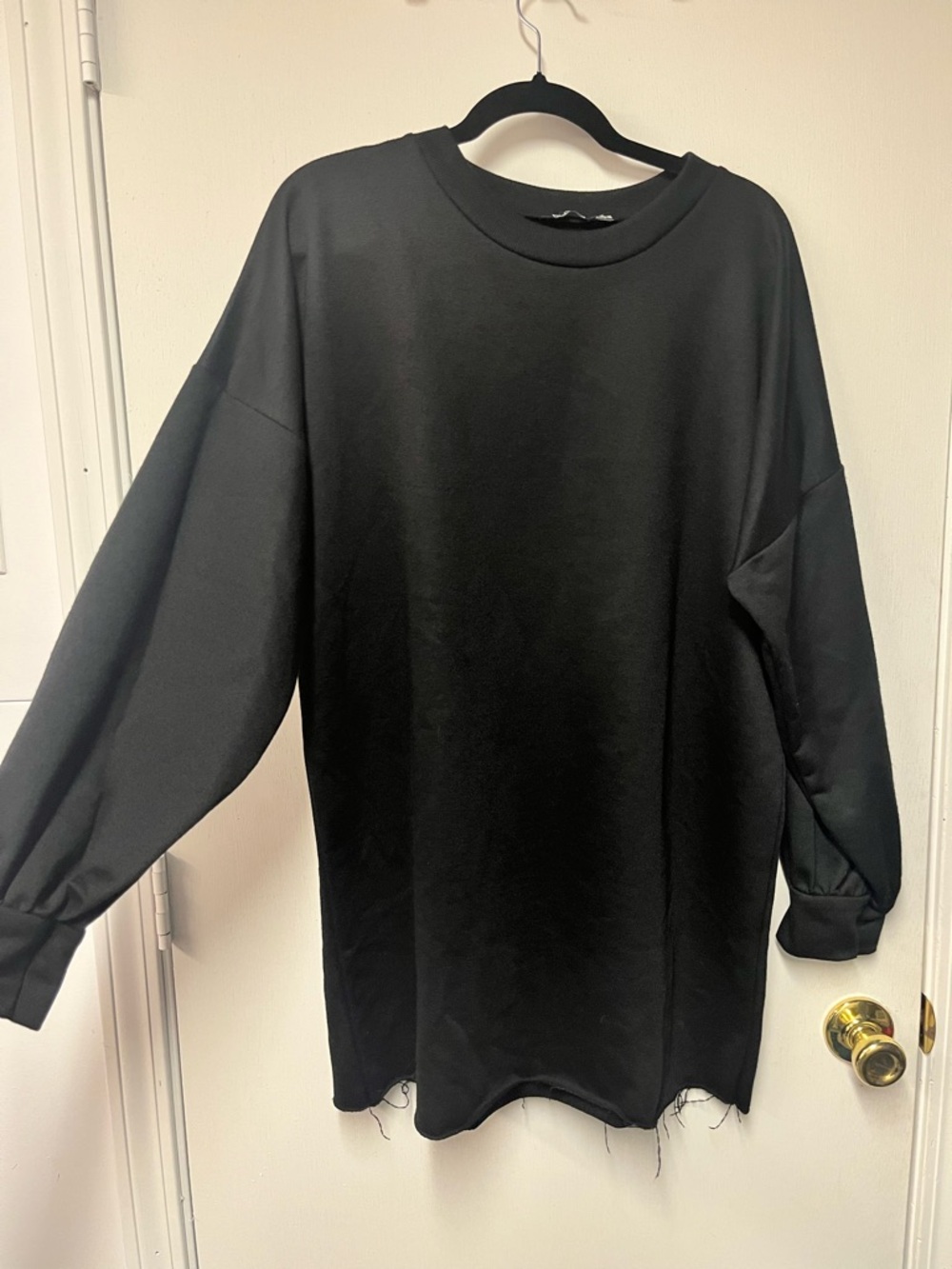 Boohoo Black Pullover Sweatshirt Dress with Crew Neck